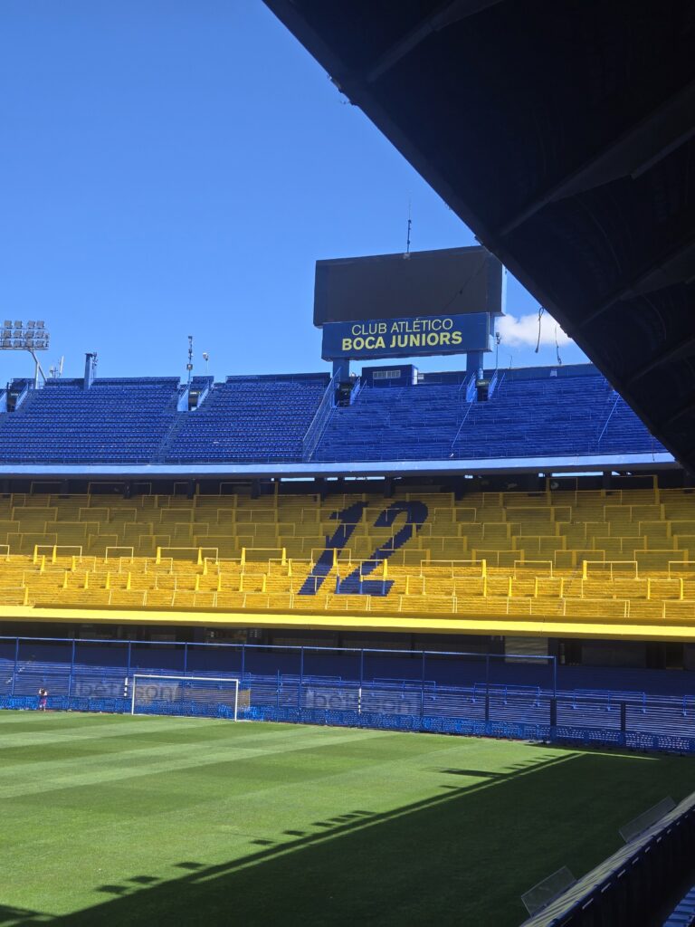 curva la 12 dello stadio Bombonera
